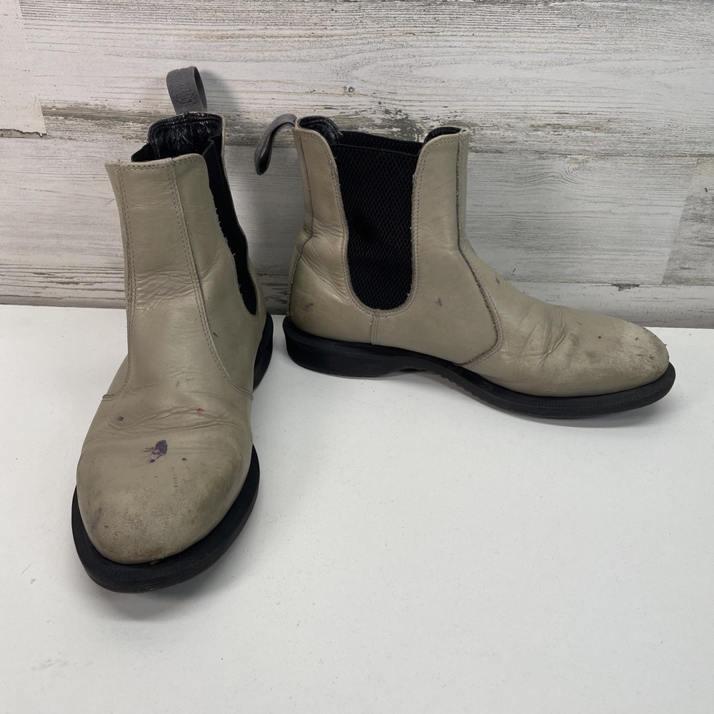 Dr. Martens Flora Chelsea Boots Grey Leather Womens 9 Pull On AW004 CK‎ 09 Q